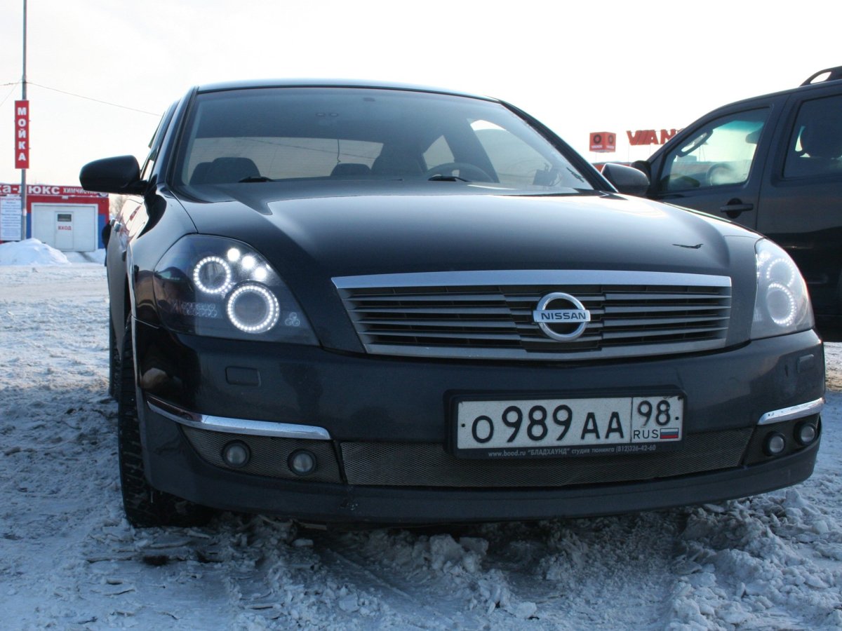 Ангельские глазки Nissan Teana j31