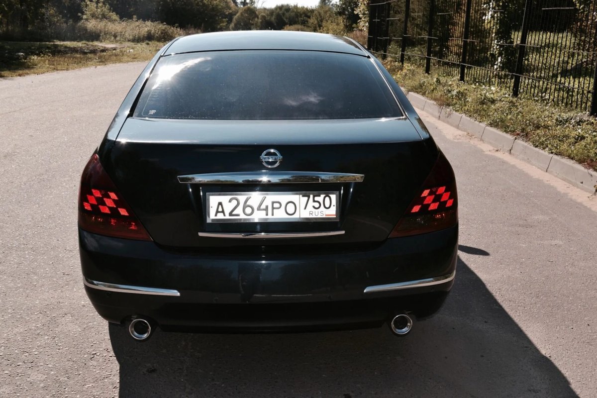 Ниссан Теана j31 сзади