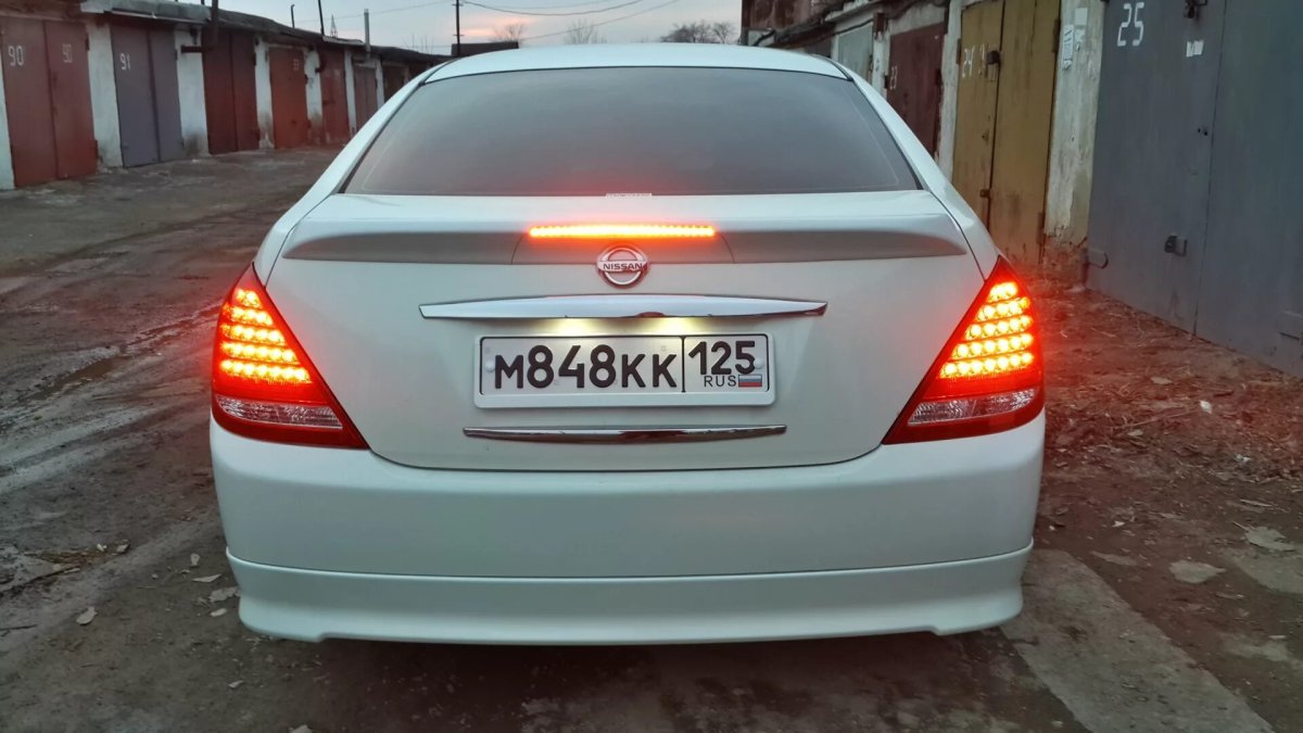 Ниссан Теана поколения зад диодные фонари