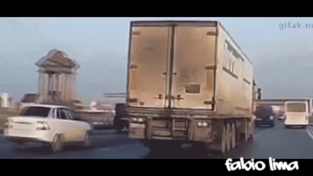 Грузовик гифка