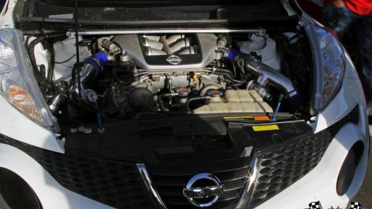 Ниссан Жук 800 л.с