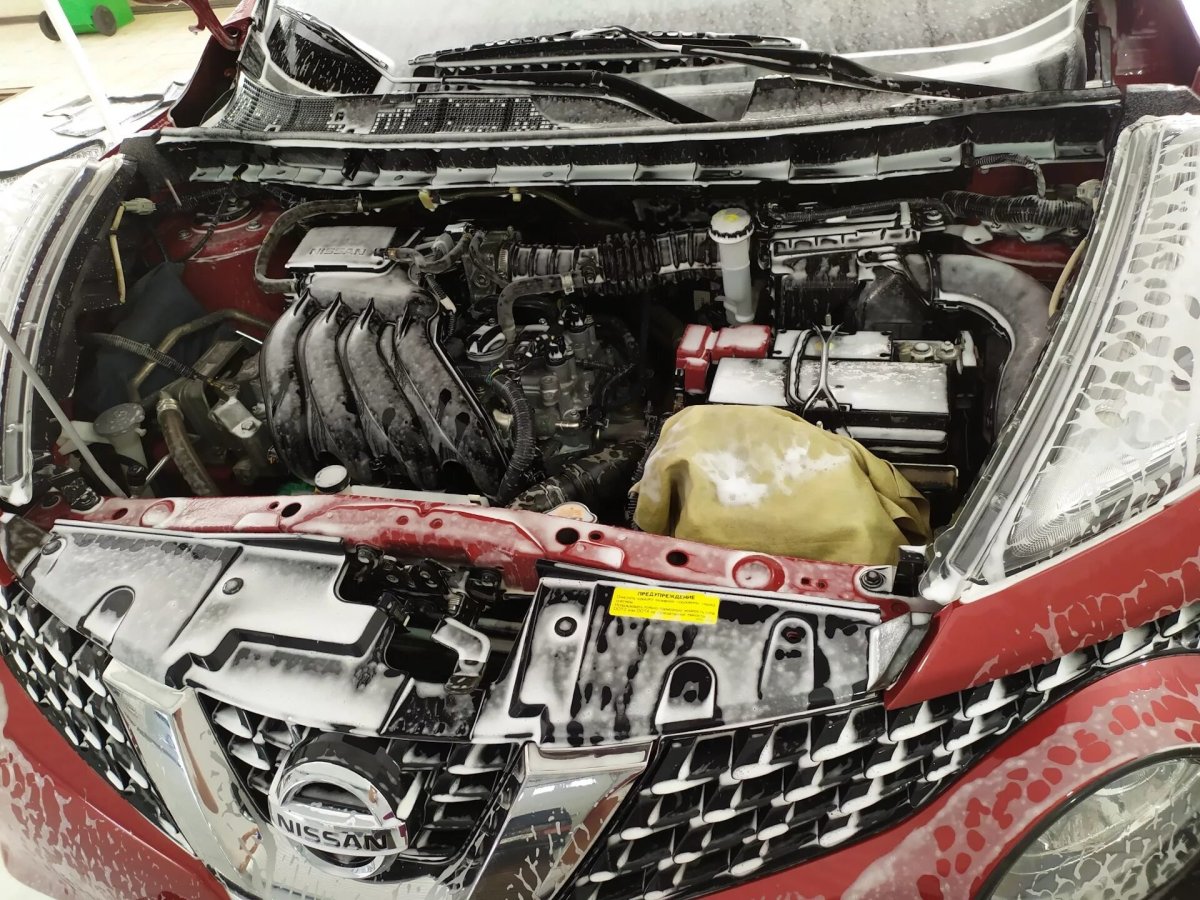 Nissan Juke подкапотное