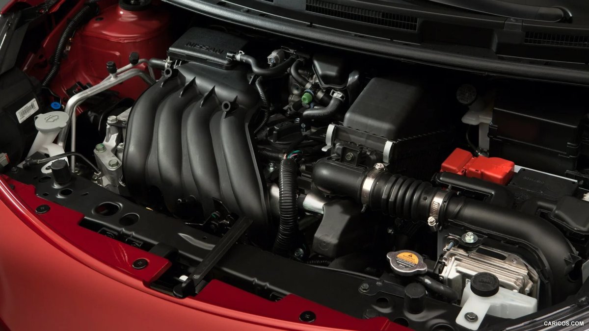 Nissan Note 2012 под капотом