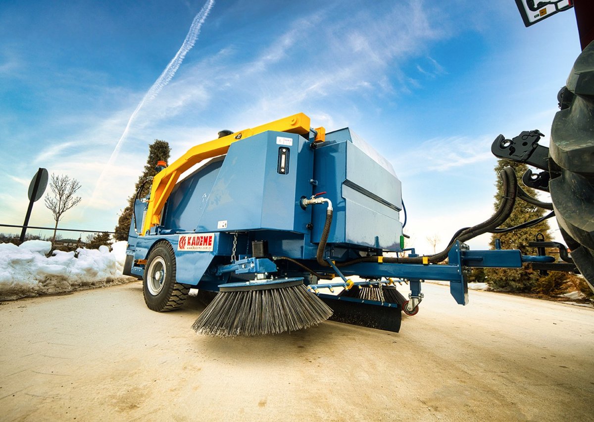 Прицепные уборочные машины