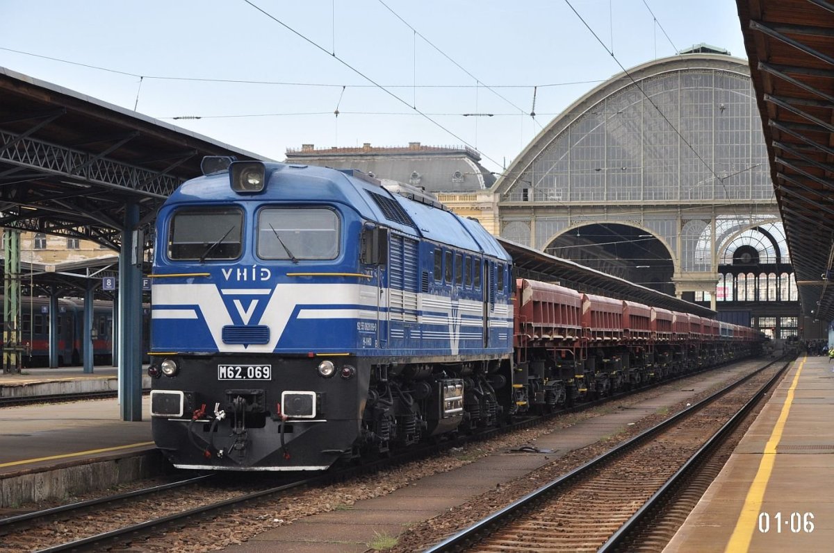 Локомотив фото поезд