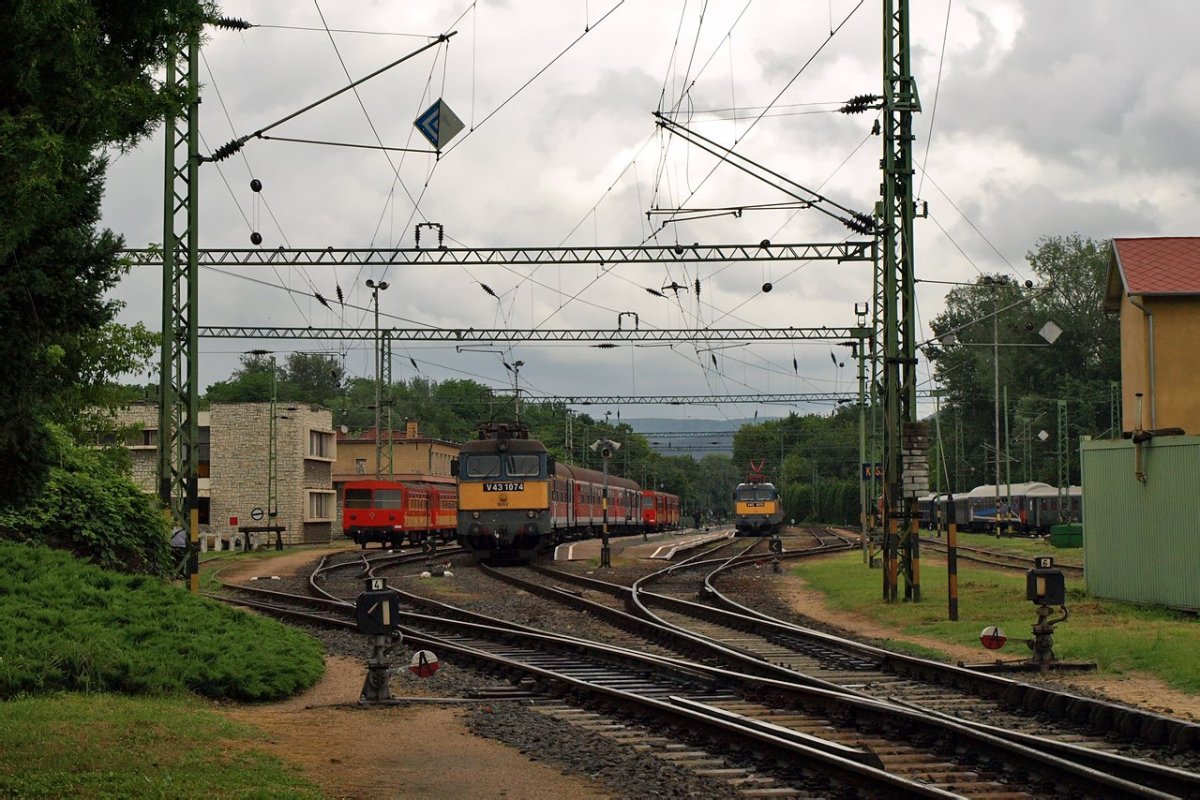 Картинки железная дорога с поездом