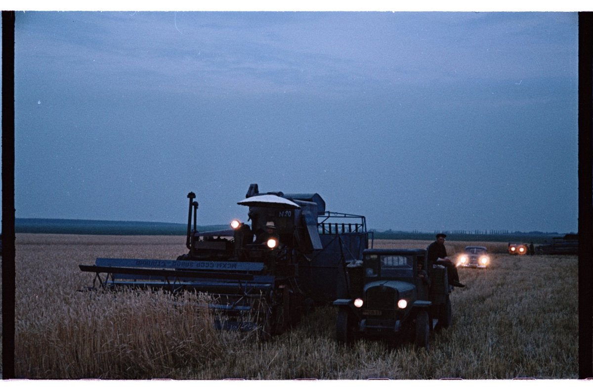 Комбайн Сталинец 4