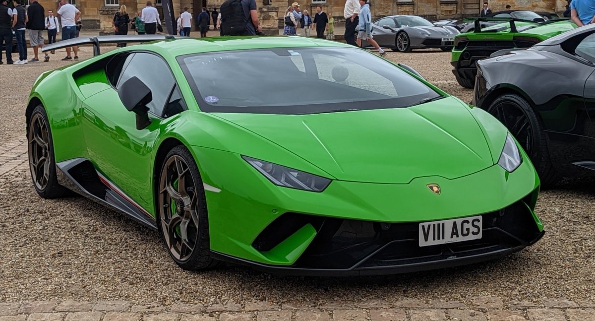 Ламборджини Хуракан Влада а4