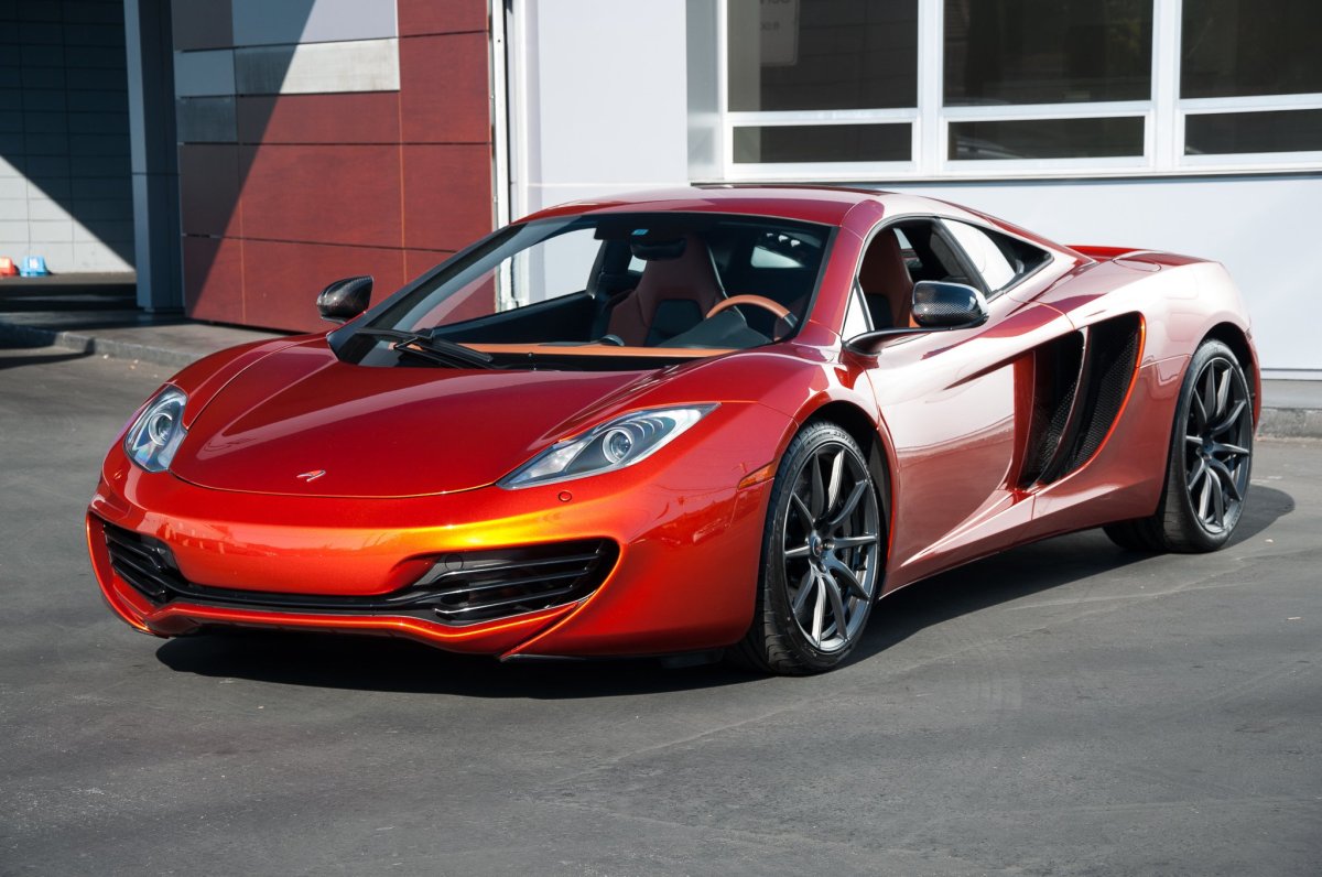 MCLAREN 12