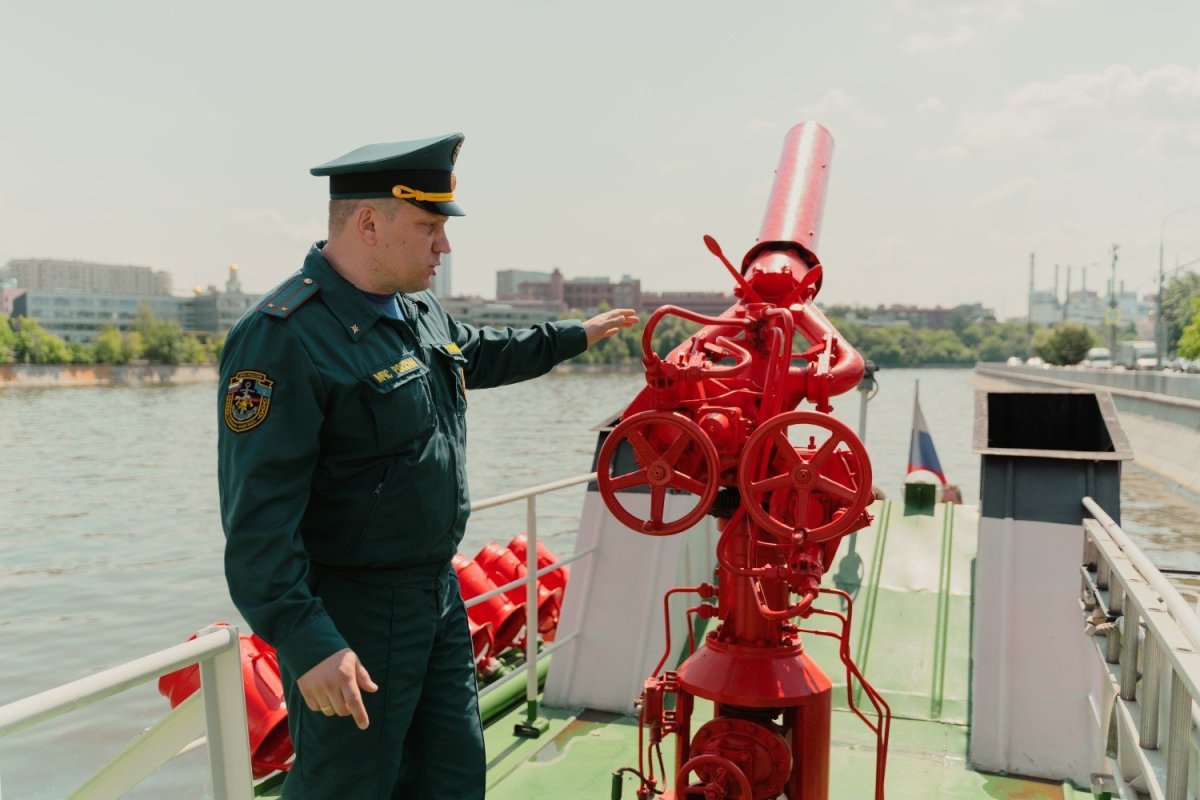 Капитан пожарного корабля