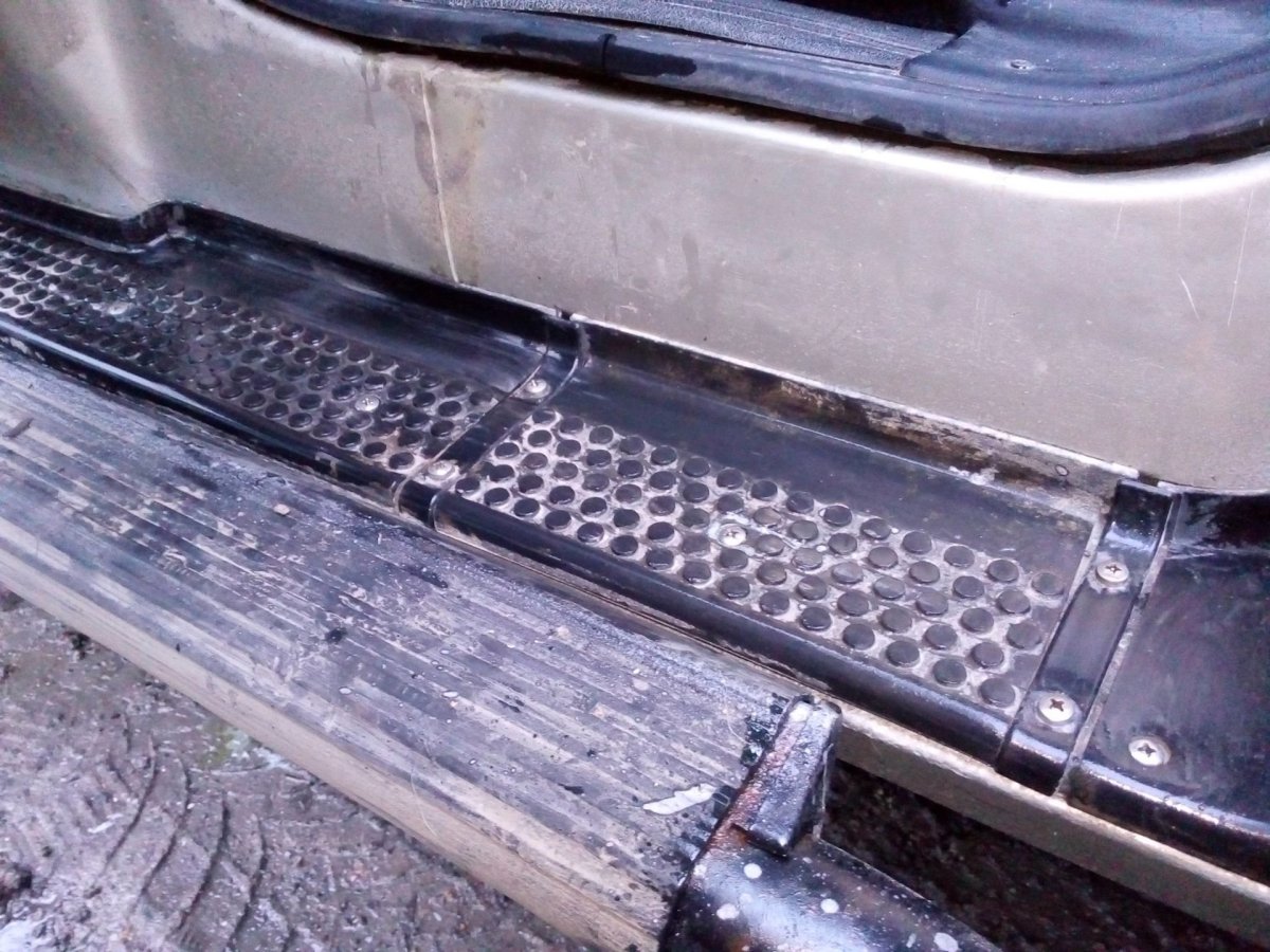 Накладка порога УАЗ Патриот 2012