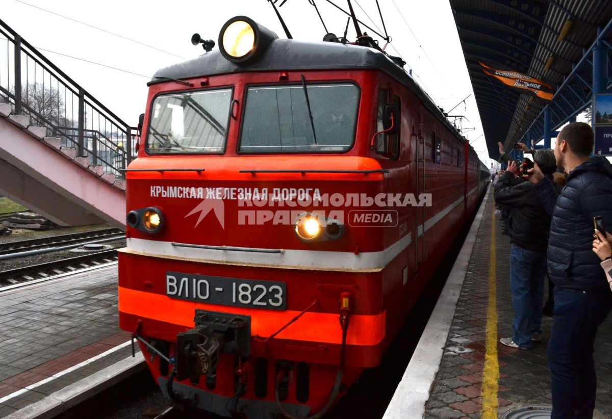 Поезд Таврия Москва Евпатория
