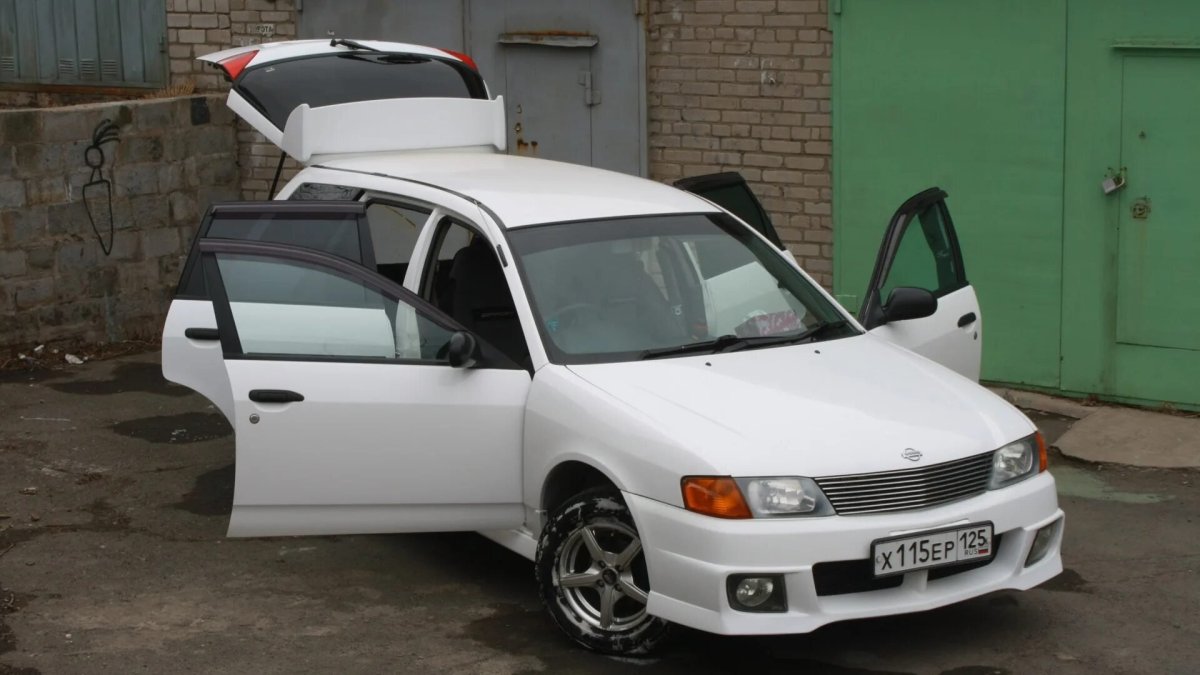 Ниссан ад 12 кузов