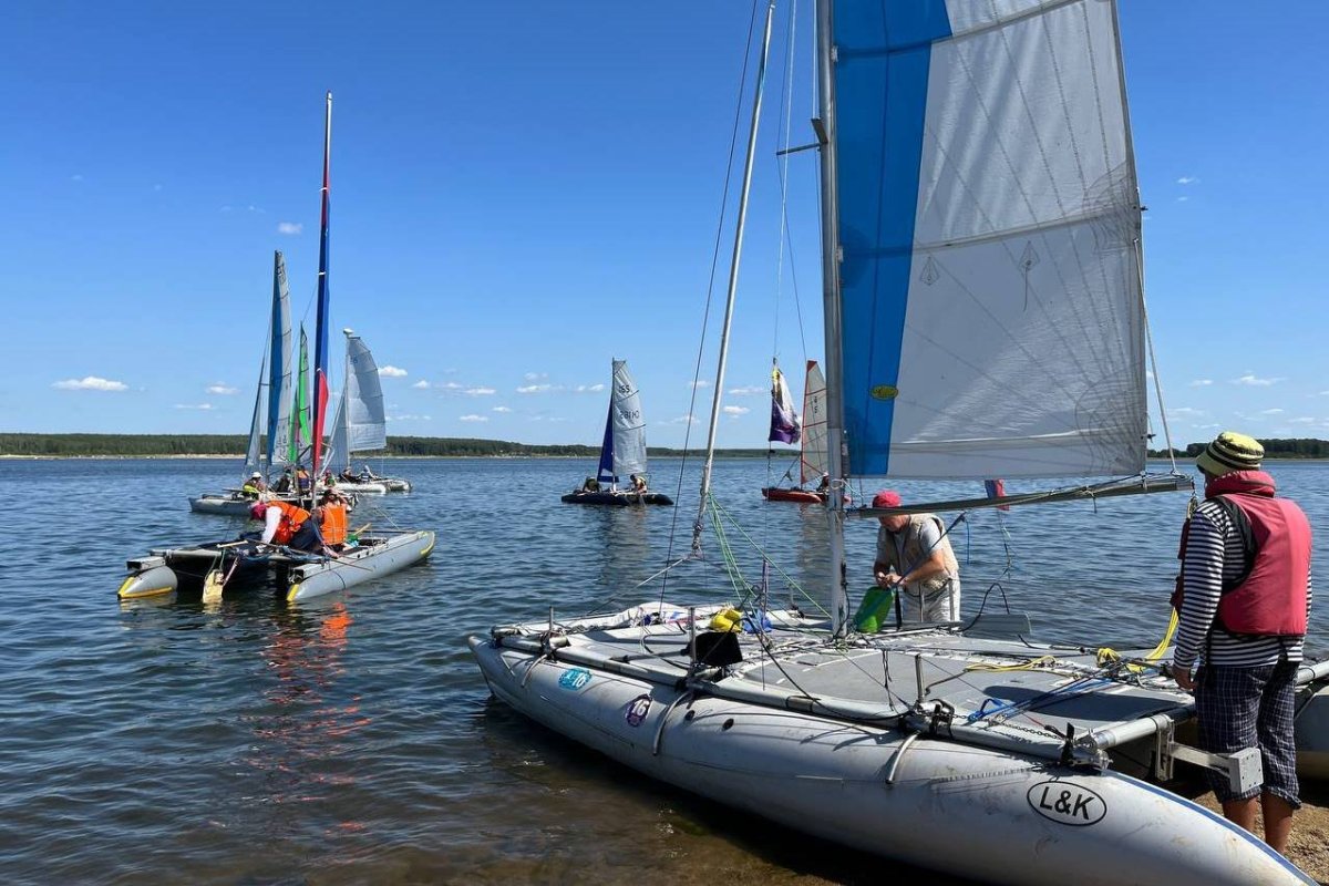 Регата на воде