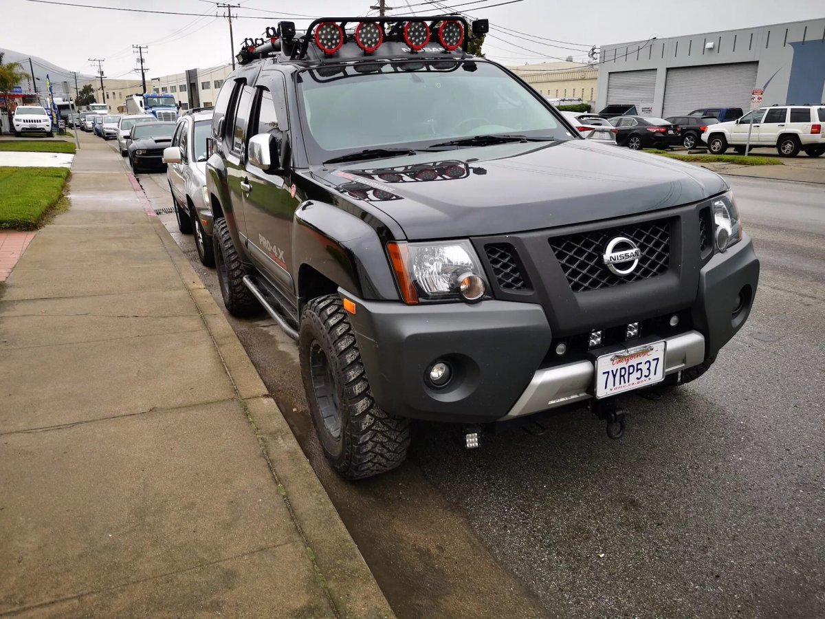 Nissan Pathfinder 2008 off Road