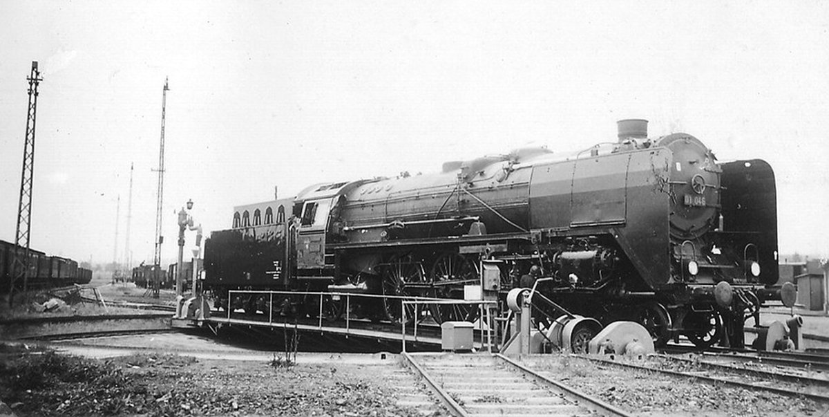 Паровоз DRG br01