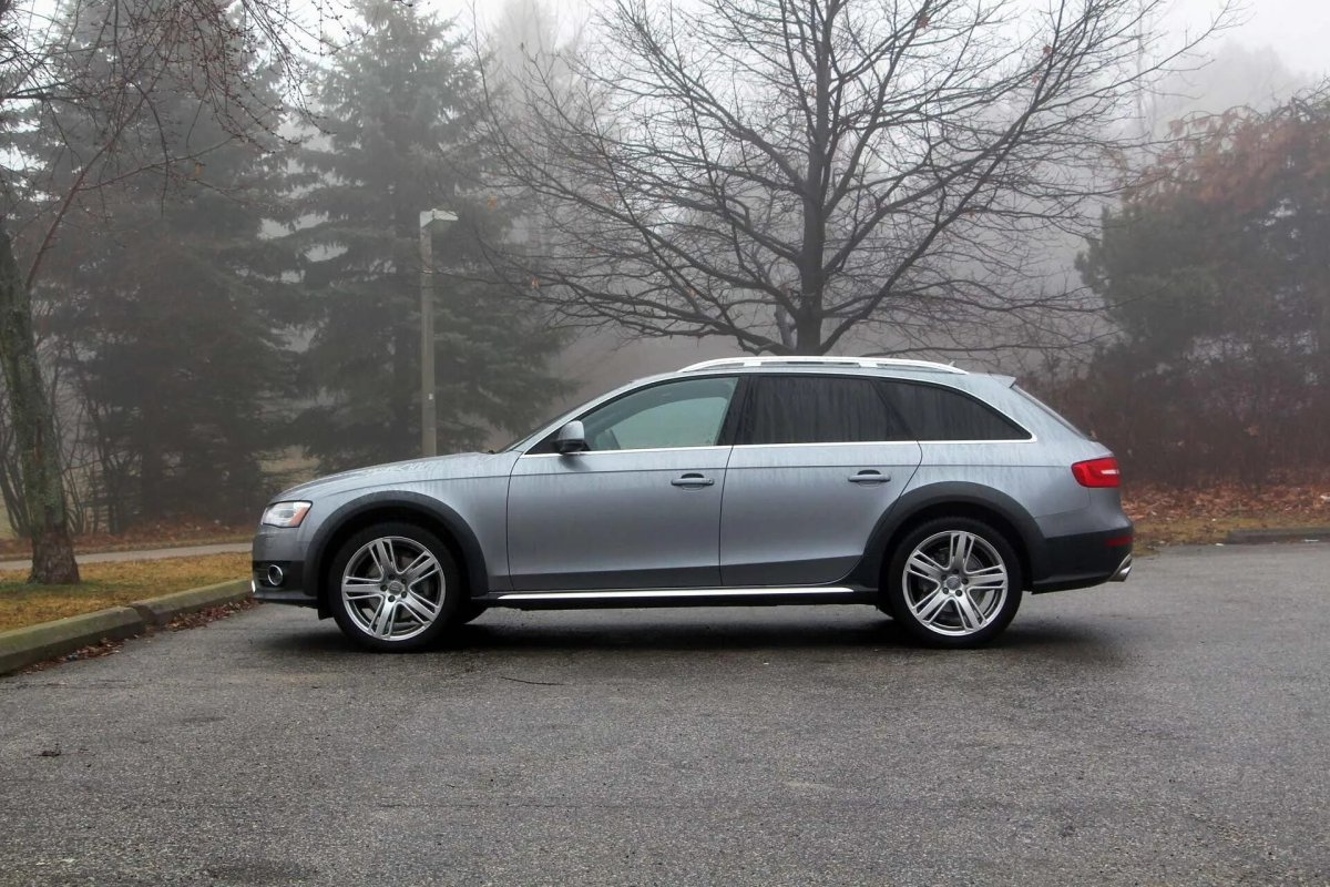 Audi a4 Allroad 2015