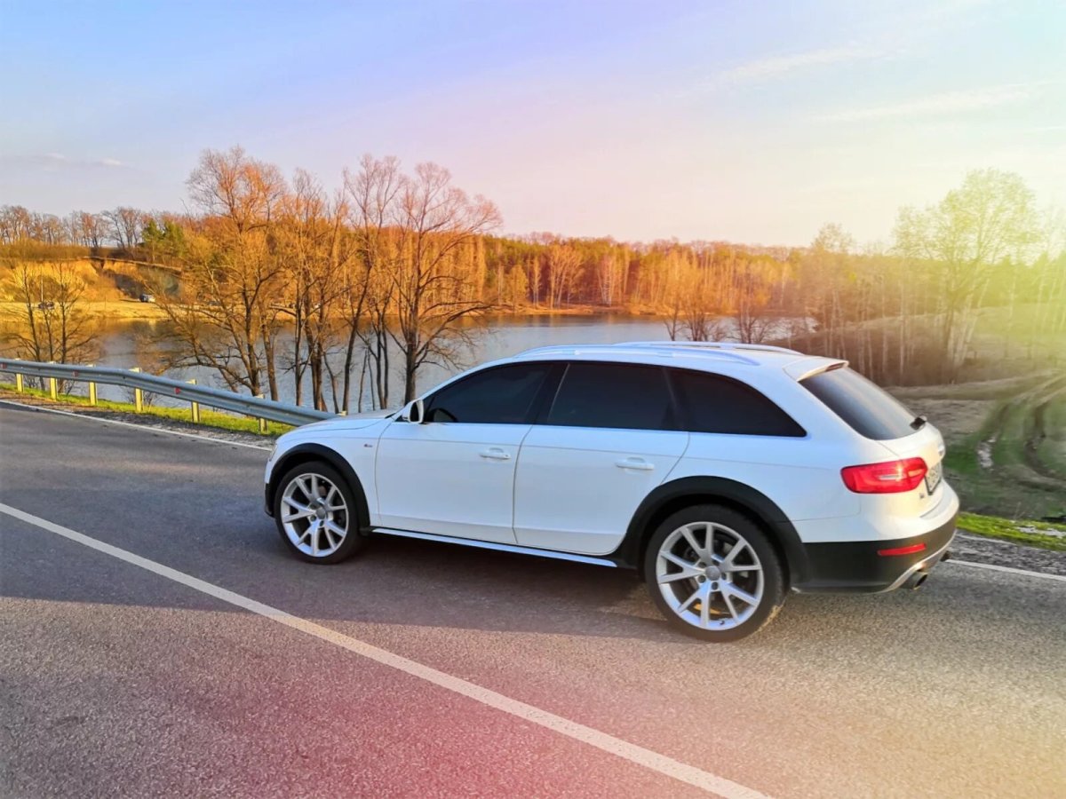 A4 Allroad b8 r20
