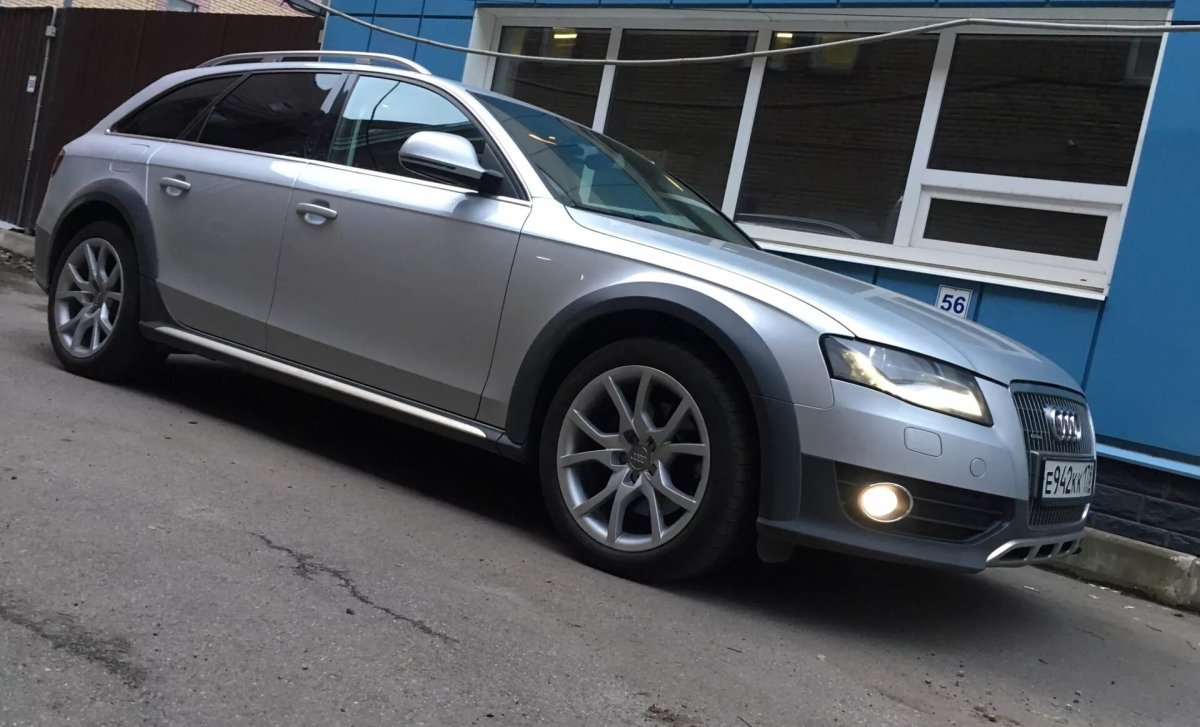 Audi a4 Allroad 2011