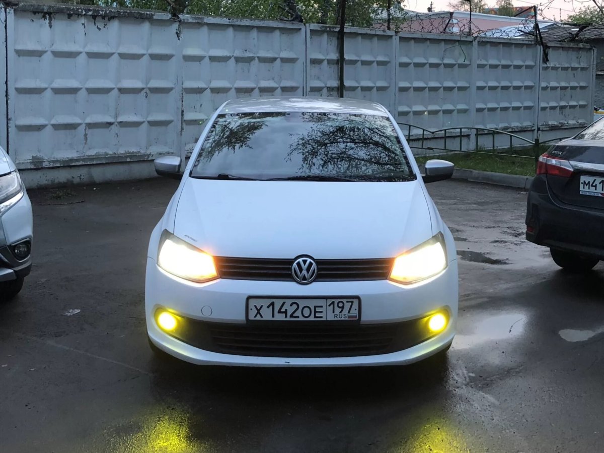 VW Polo 2012 ПТФ