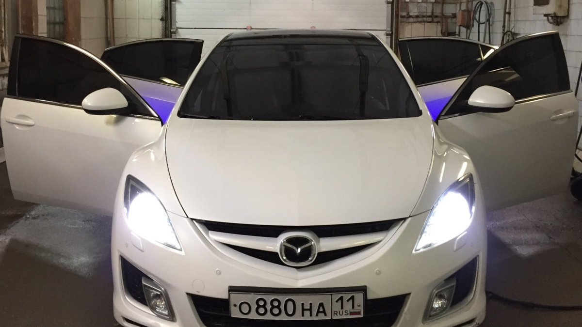 Тонированные фары Мазда 6 GH