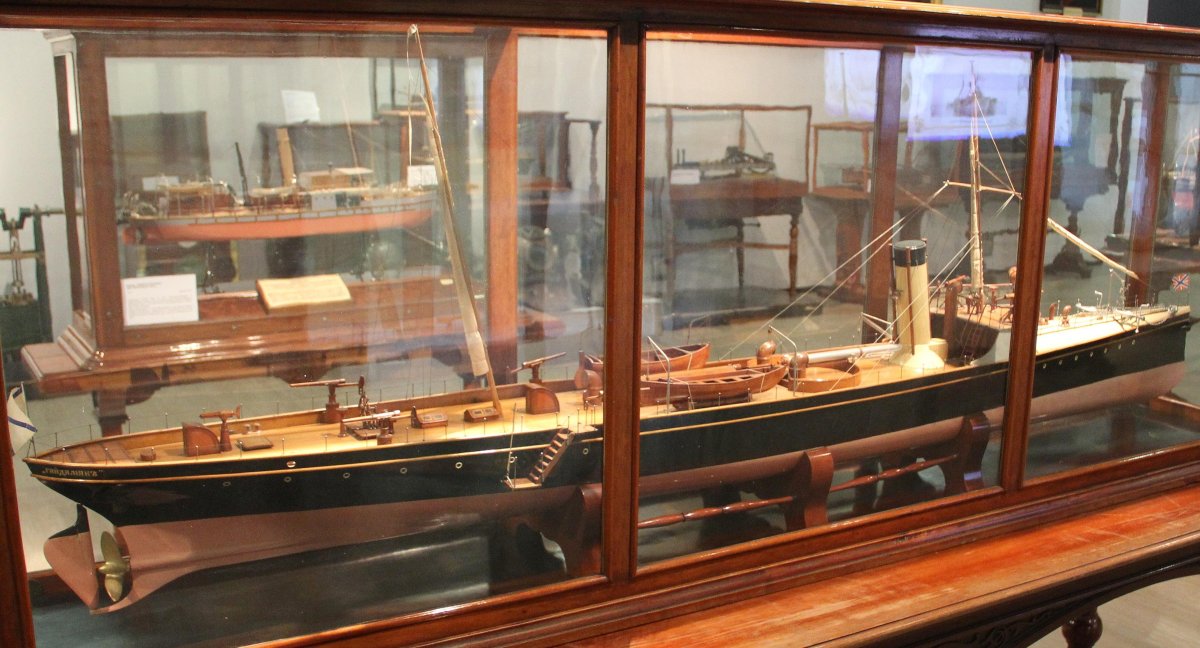 Минный крейсер Казарский модель