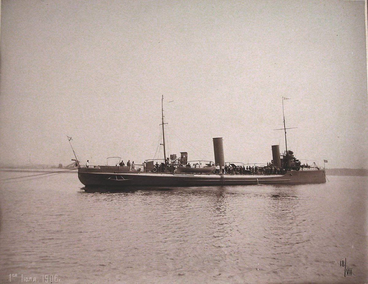 Минный крейсер генерал Кондратенко