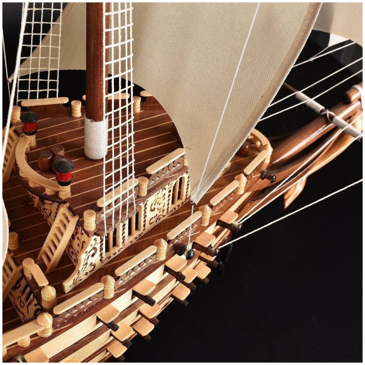 Модели кораблей из дерева