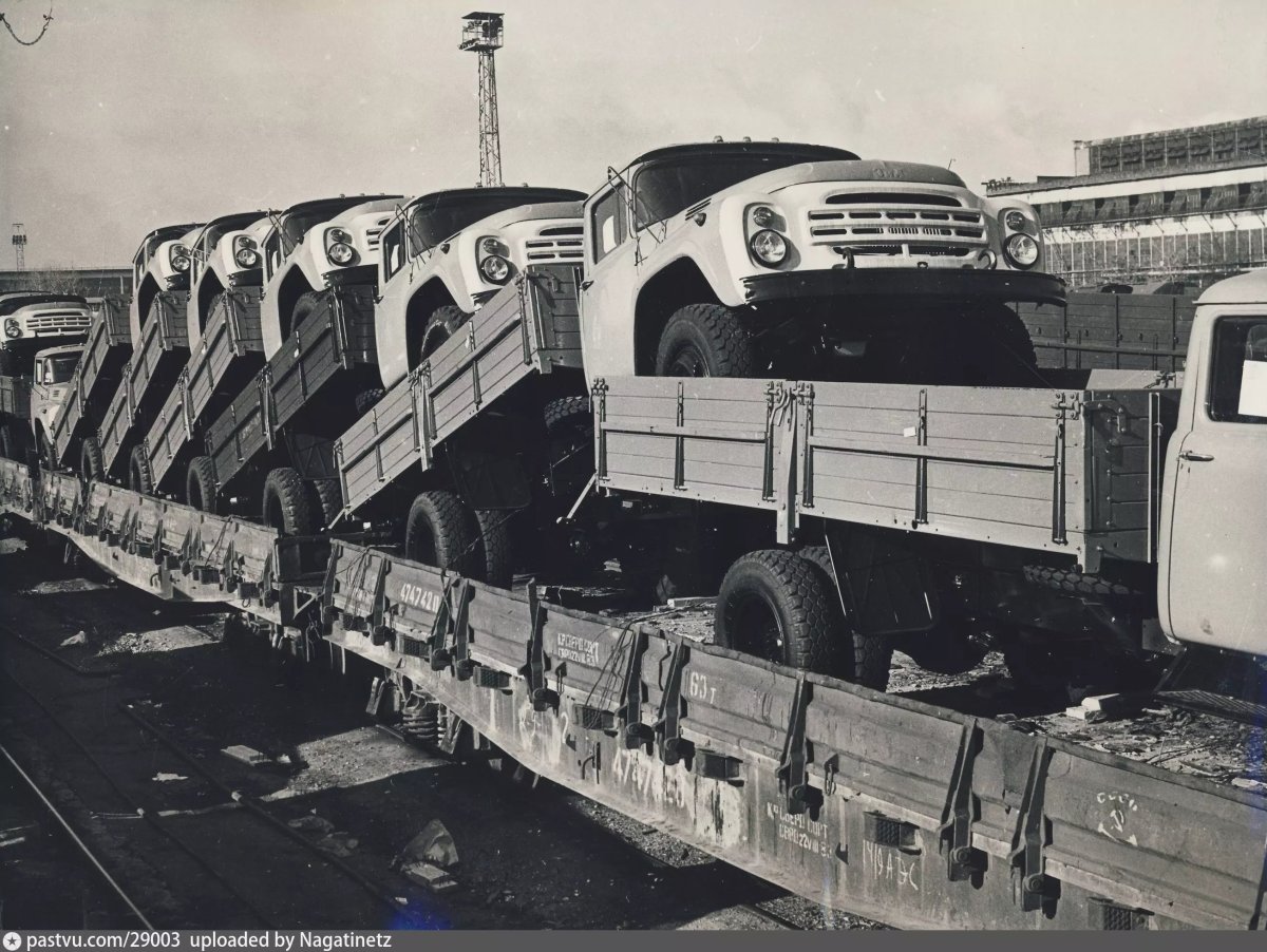 Завод имени Лихачёва автомобили ЗИЛ