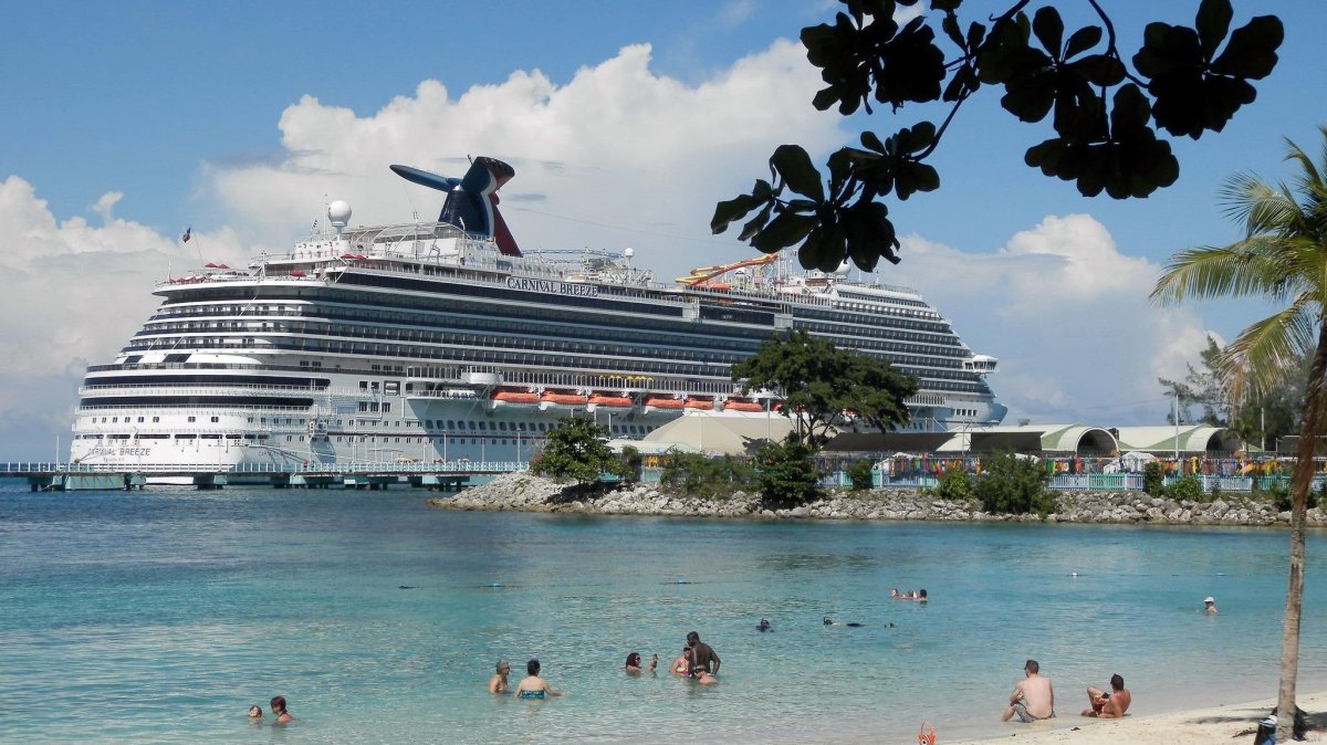 Карнивал шоу Пхукет