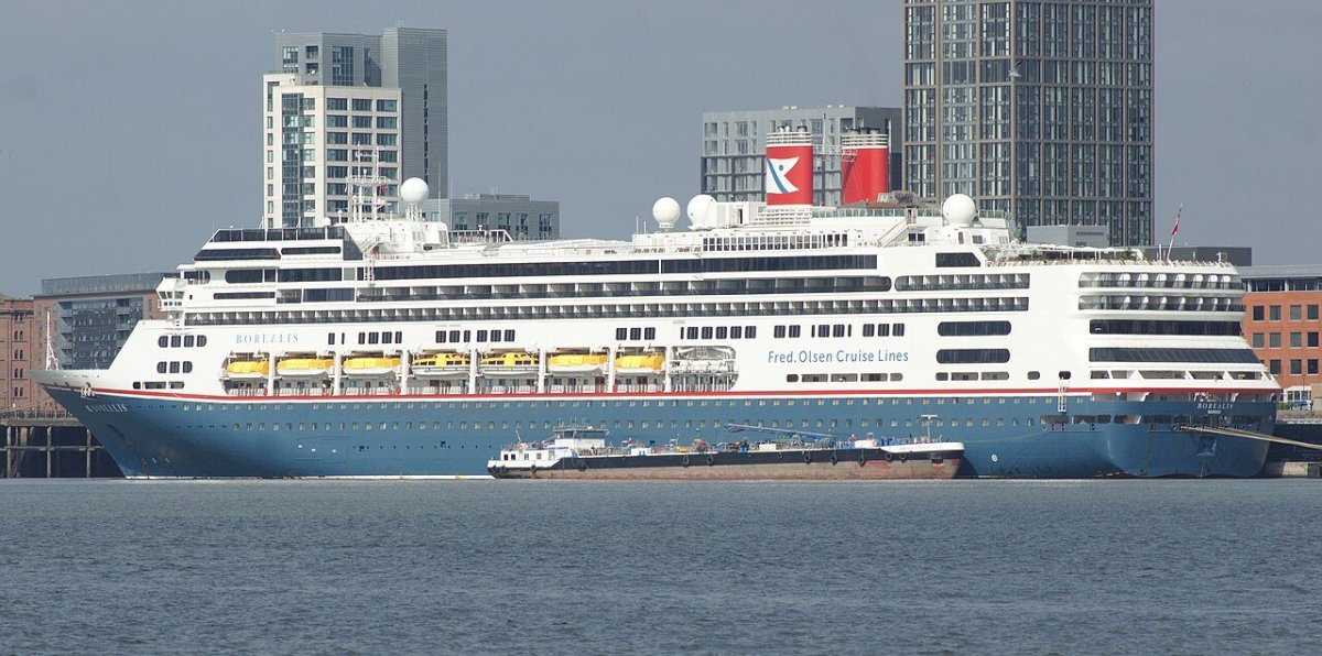 Самый большой корабль в 1997 году