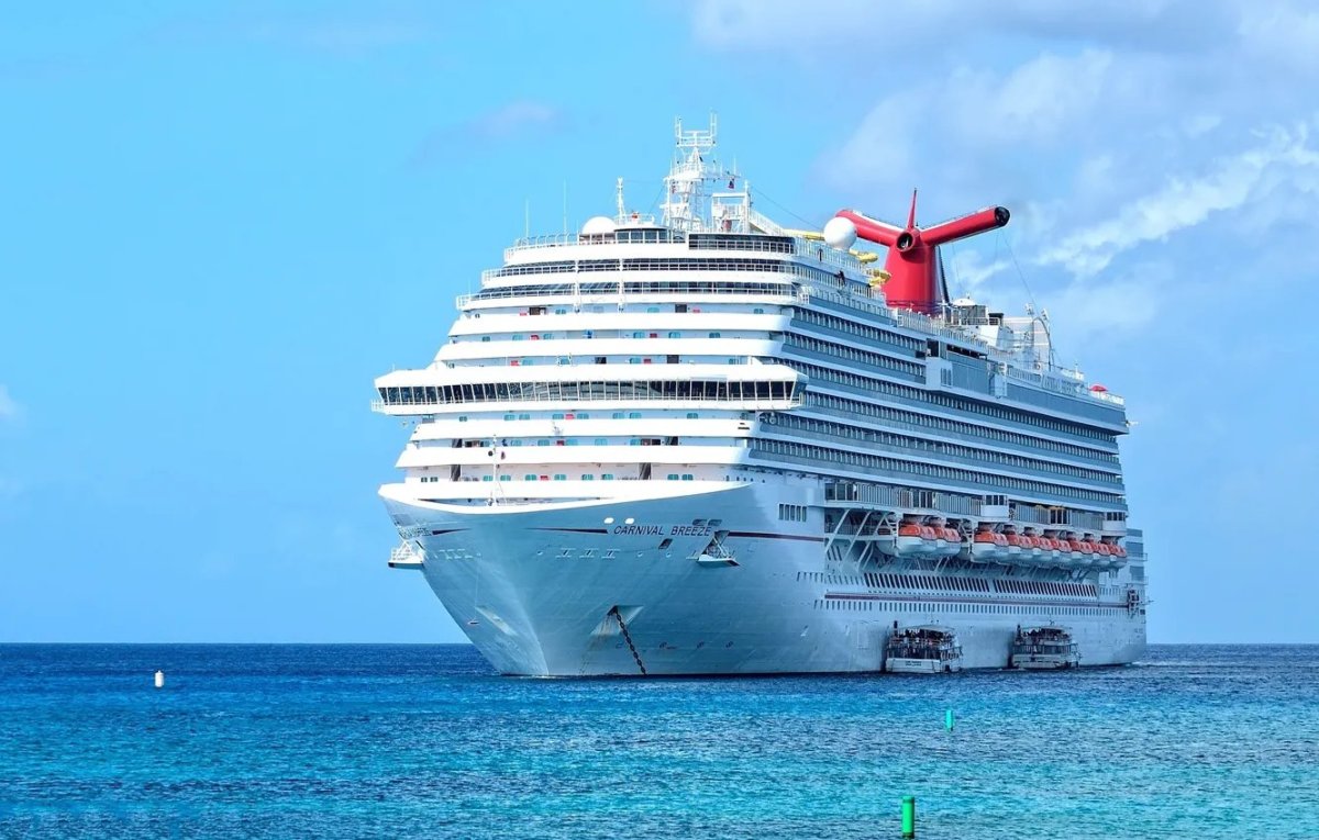 Карнивал круизный корабль