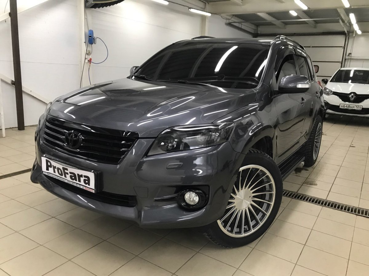 Тойота рав 4 тонированная в круг