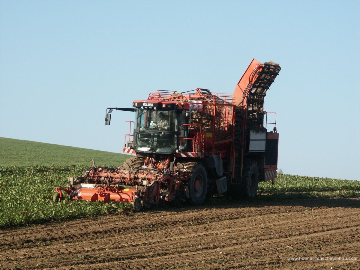 Свеклоуборочные комбайны Полесье-624