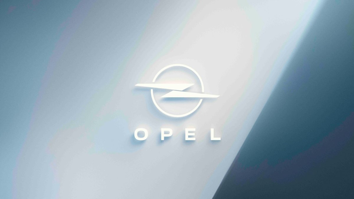 Opel логотип