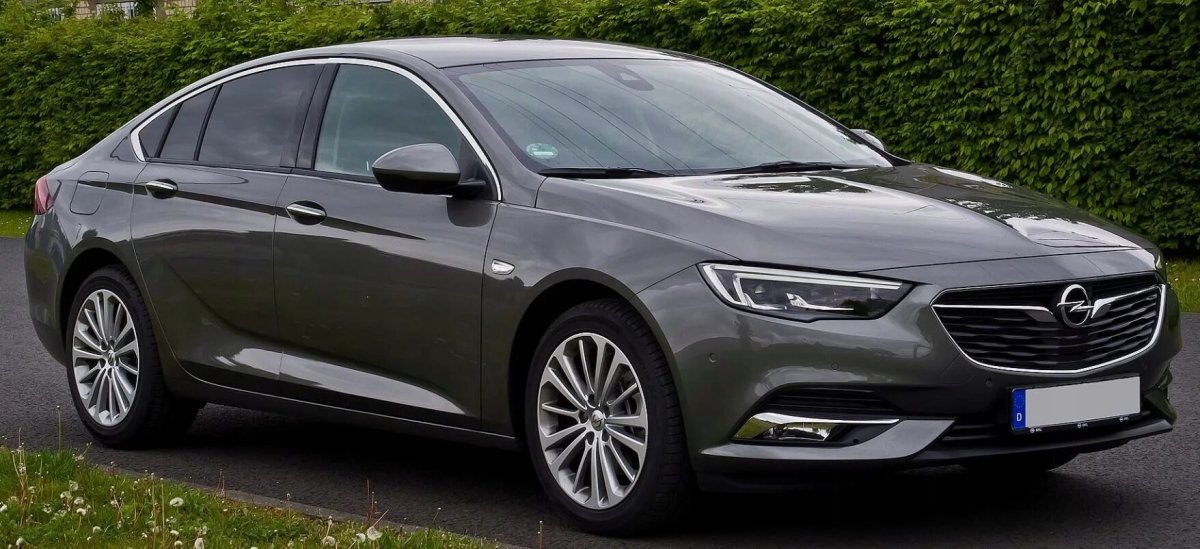 Opel Insignia b