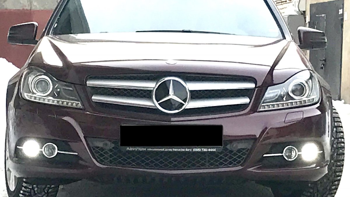 W204 Mercedes дорест