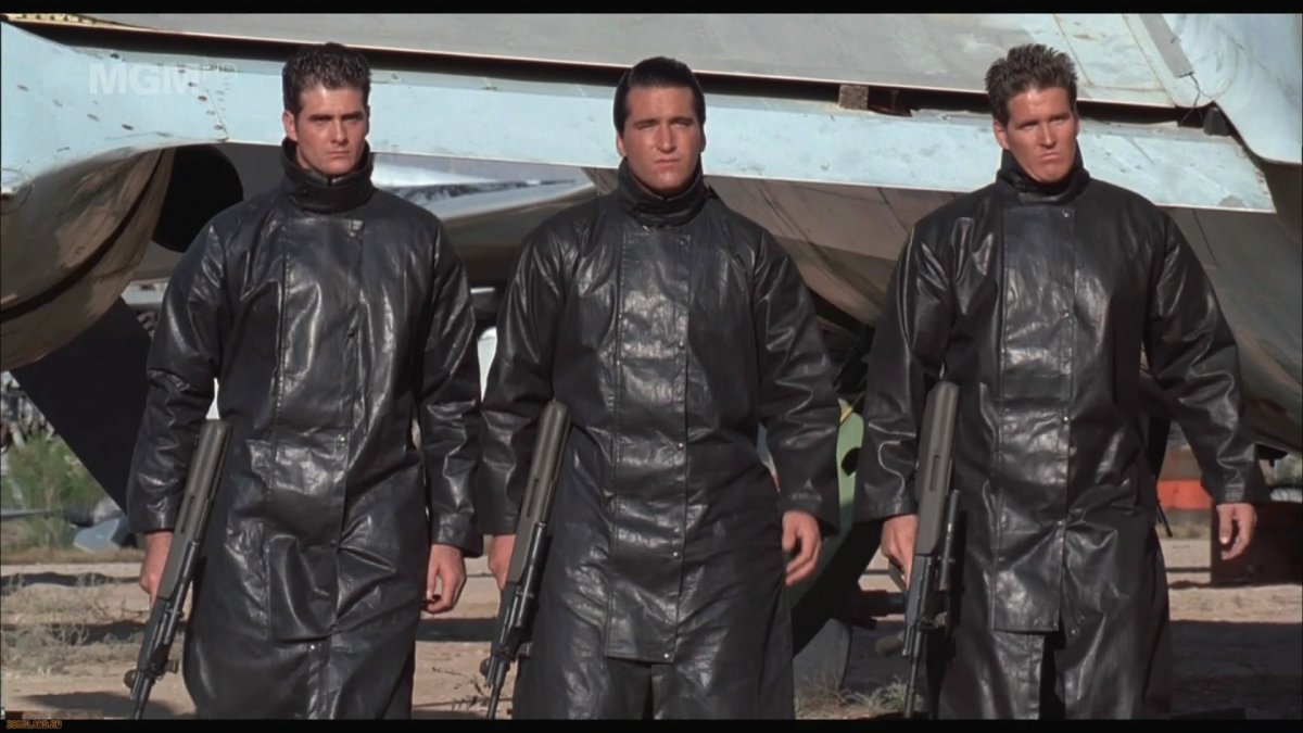 Харли Дэвидсон и ковбой Мальборо Болдуин