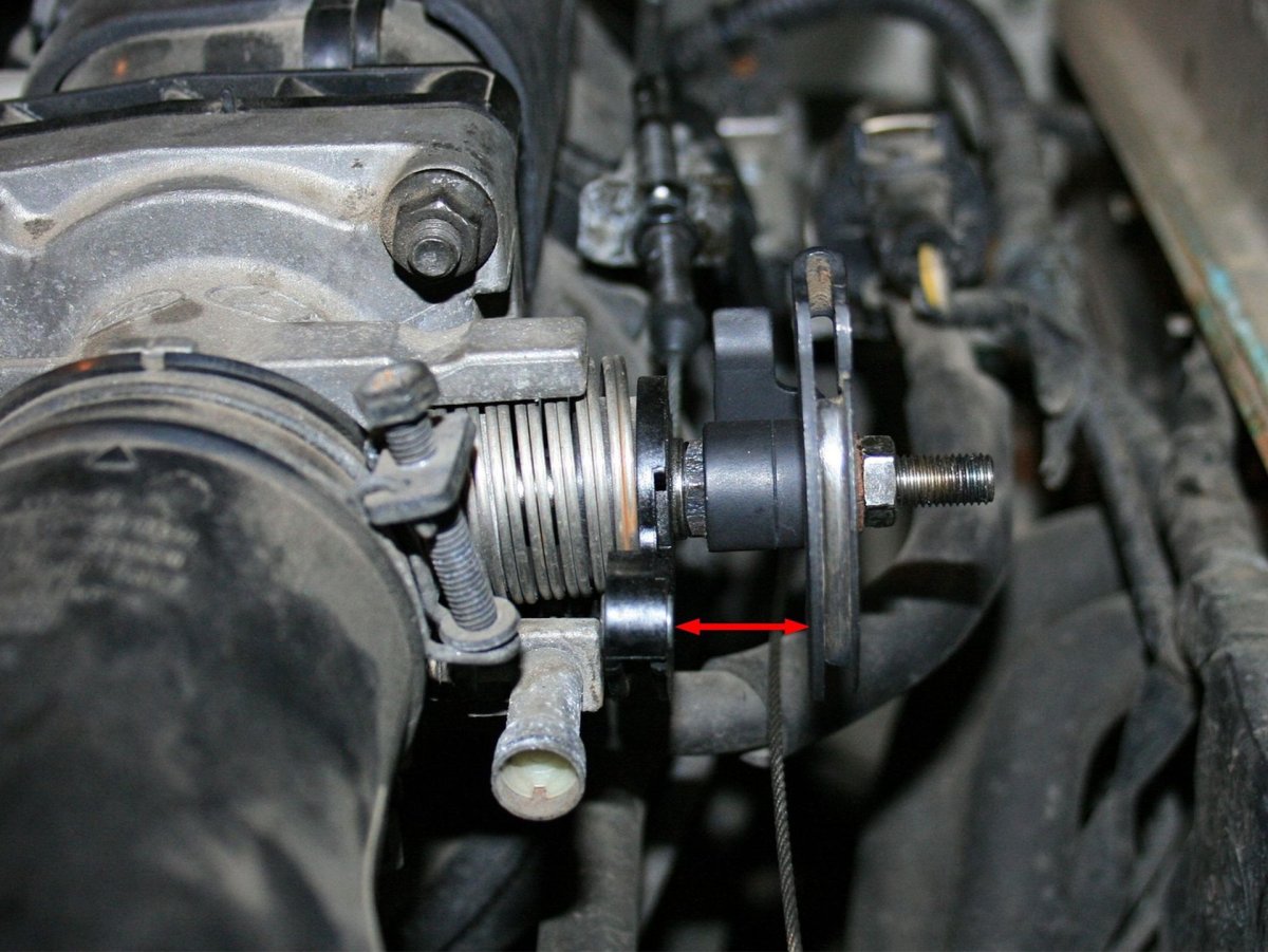 Пружина дроссельной заслонки акцент