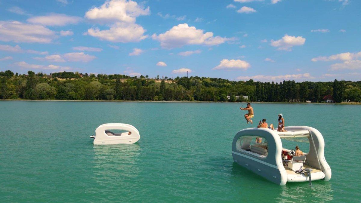 Катамаран Делюкс