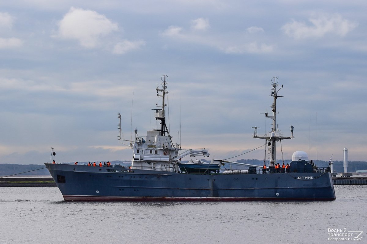 Гидрографическое судно Жигулевск