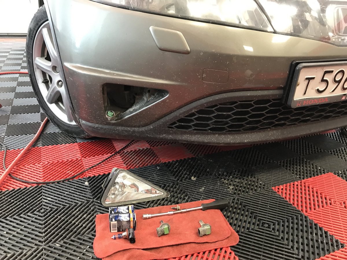 Honda Civic 5d лампочки противотуманки