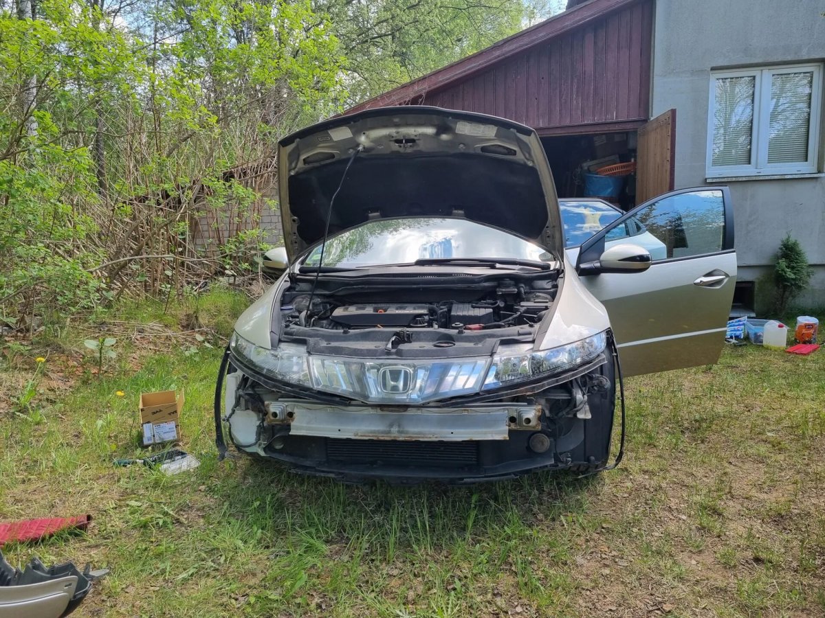 Замена ПТФ Honda Civic 5d