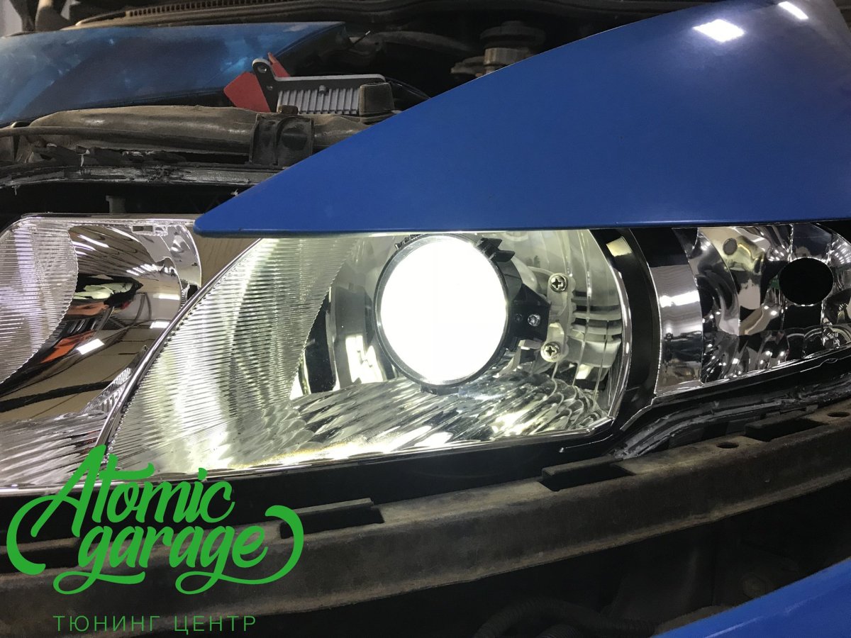 Фары Honda Civic 5d 2008 с линзой