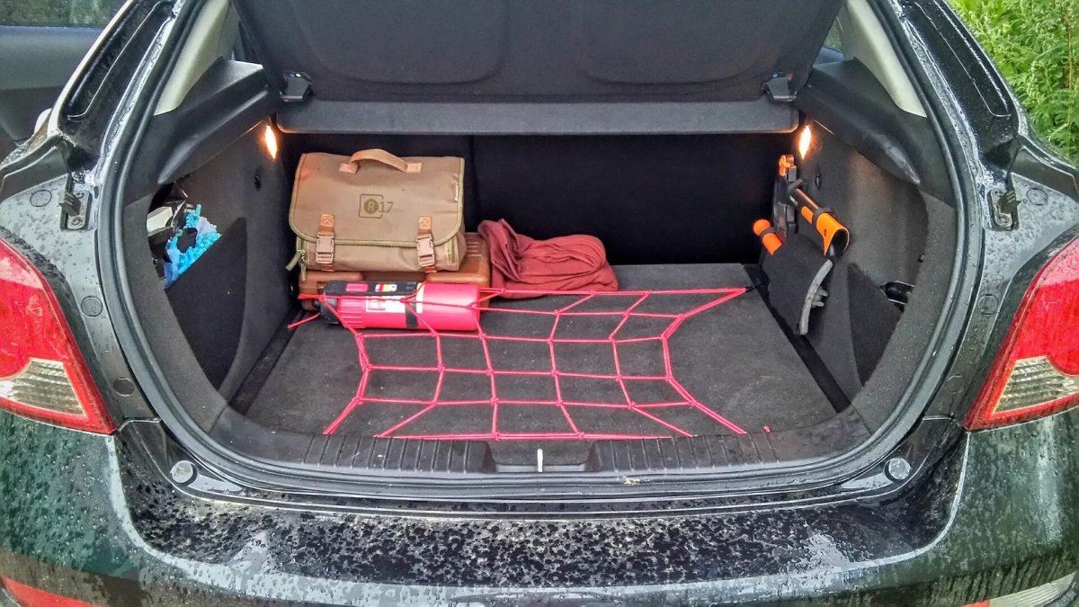 Шевроле Круз хэтчбек багажник