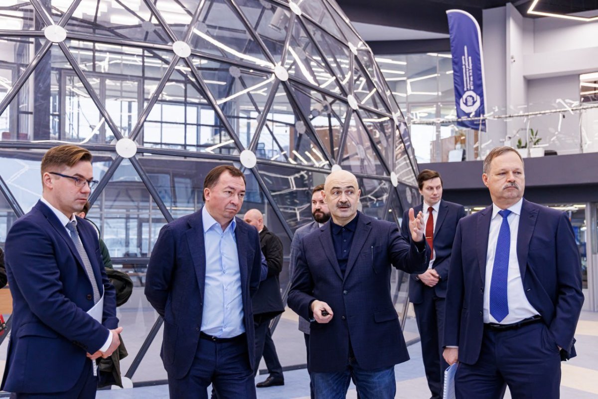 Насенков Игорь Георгиевич Технодинамика