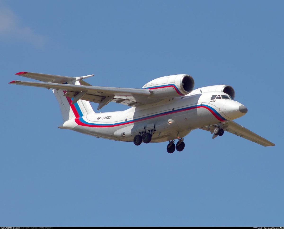 АН 72 на Чкаловской