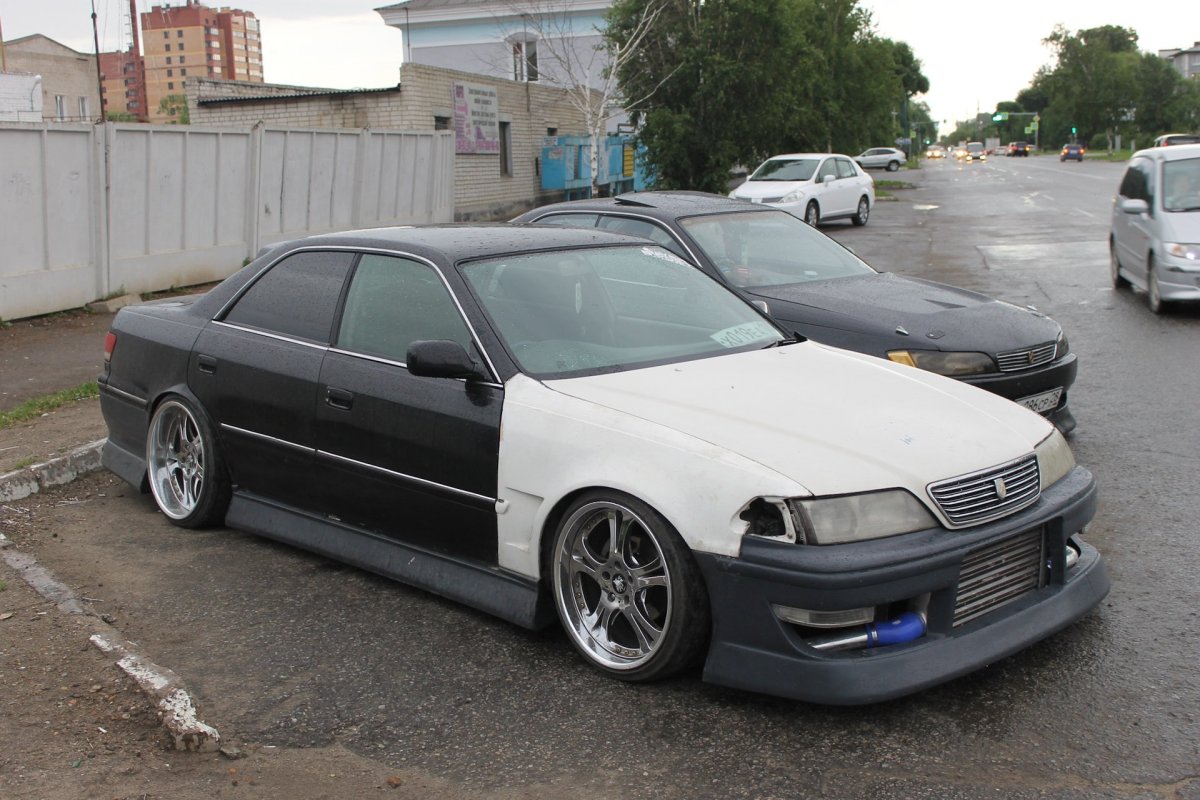 Toyota Mark 2 100 BN Sport