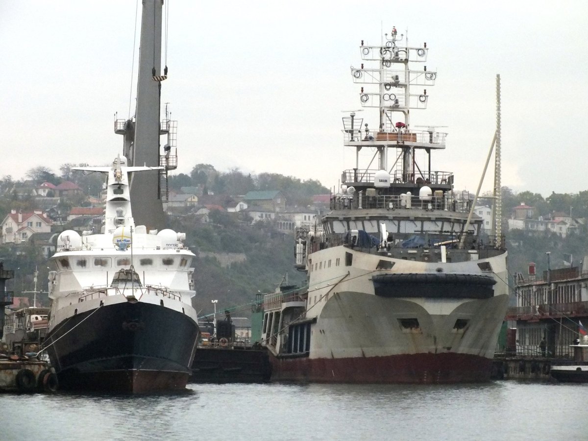 Севастополь, судоремонтный завод Персей