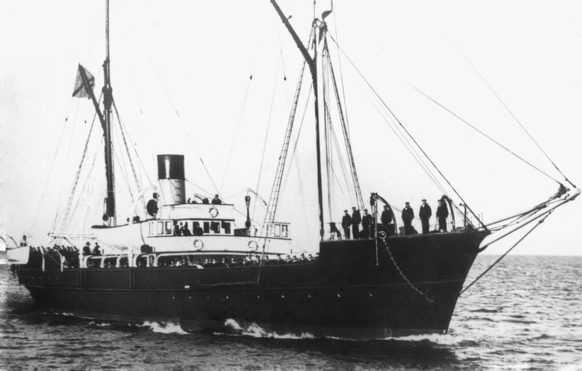 Паровая шхуна Лена 1878